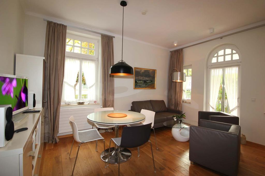 Villa Annabelle by Rujana Binz Rum bild